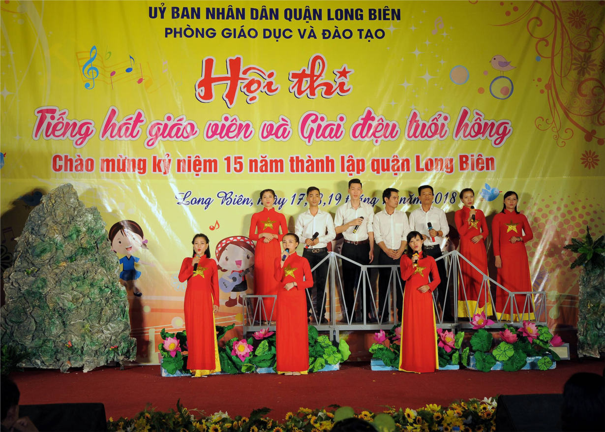 Hội thi Tiếng hát giáo viên - Giai điệu tuổi hồng năm học 2018-2019 (31).jpg